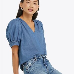 Draper James Heidi V-Neck Top in Chambray Puff Sleeve Blouse Top —small